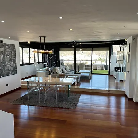 Apartamento Piso De Lujo En Centro Cruz. *