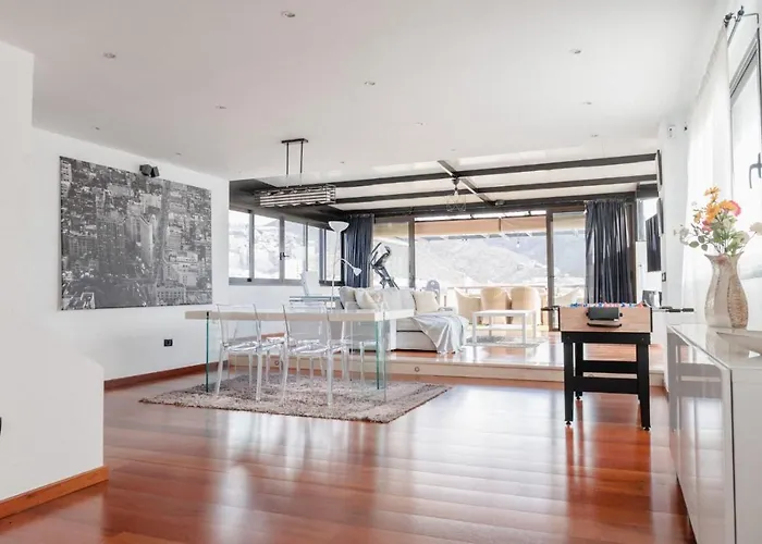 Piso De Lujo En Centro Cruz. * サンタクルスデテネリフェ